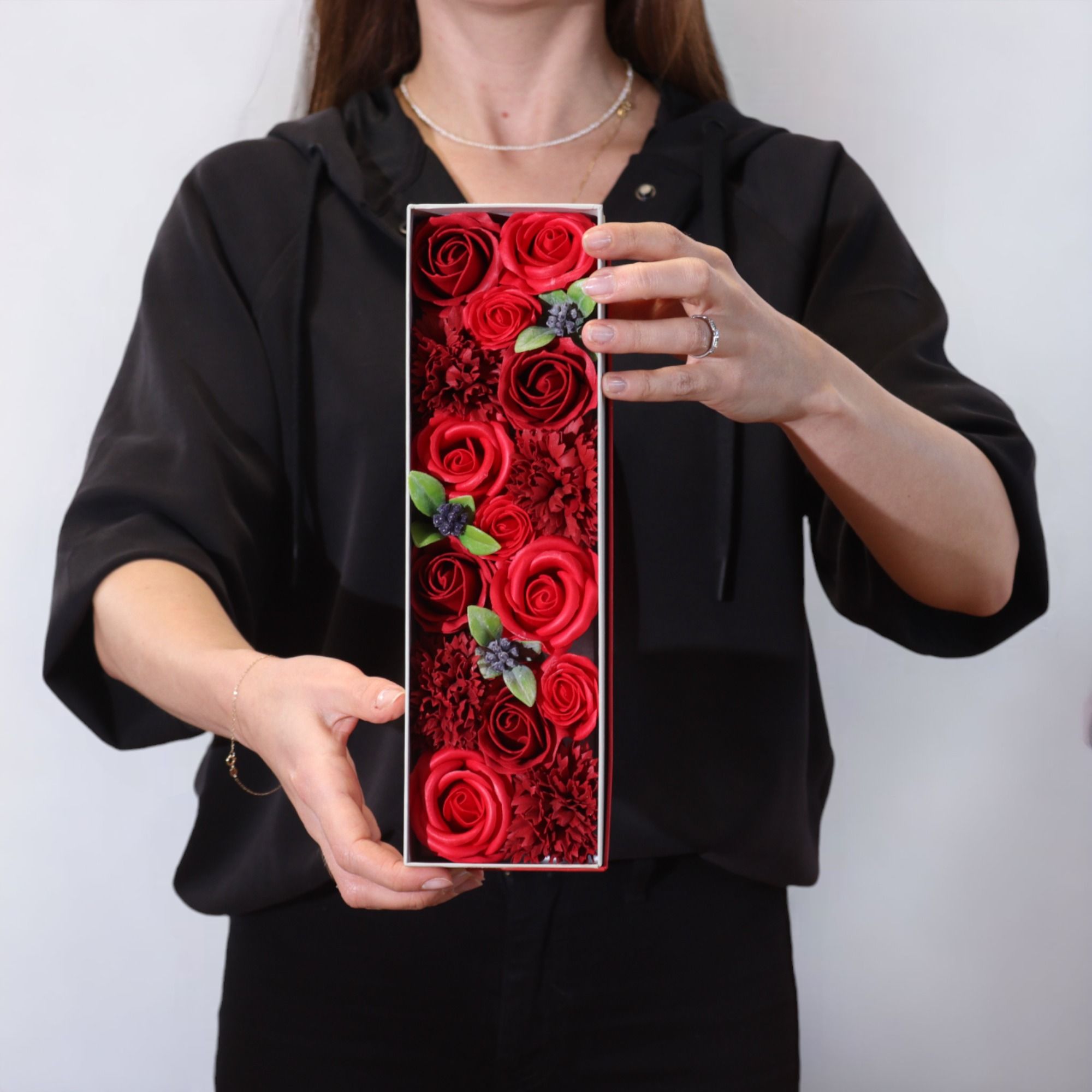 Long Box - Classic Red Soap Roses
