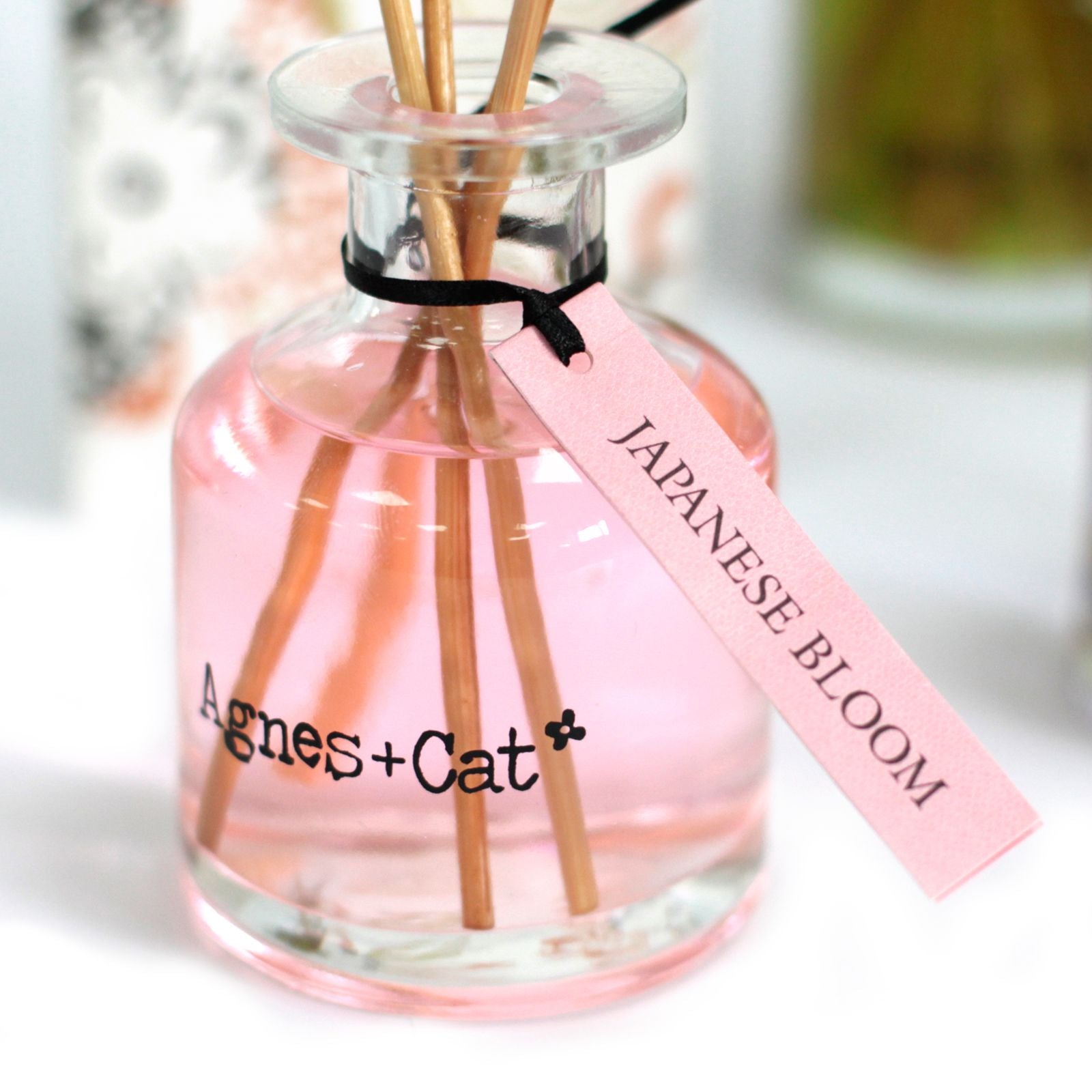 serenityy Japanese Bloom - 140ml Reed Diffuser