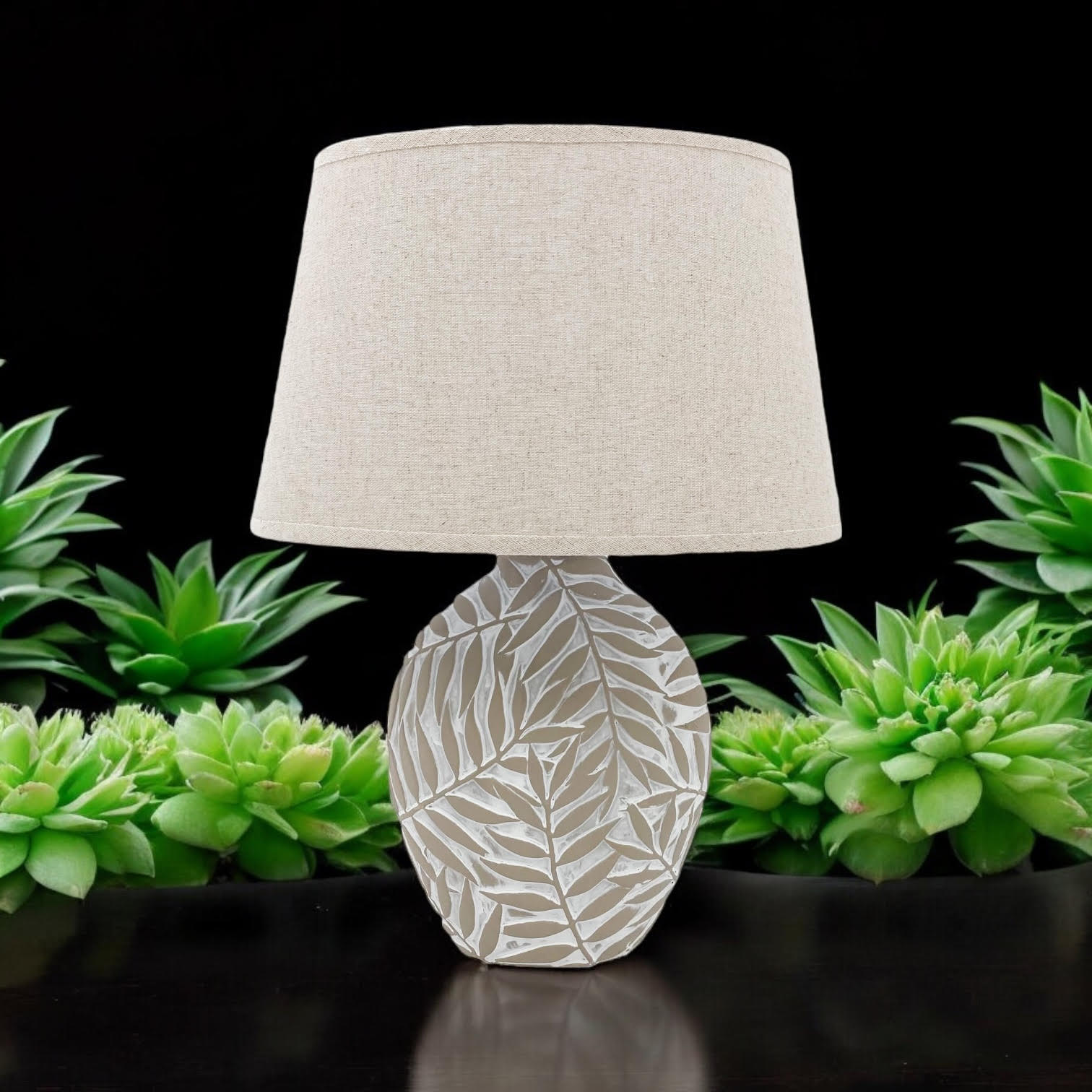 Ceramic Table Lamp with Minimalist Design, Textured Base and Fabric Shade, Ideal for Ambient Light in Any Room